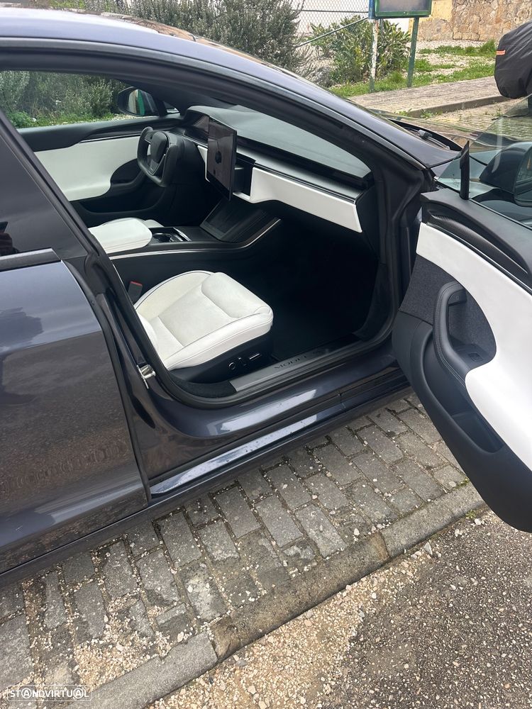 Tesla Model S Plaid AWD - 13