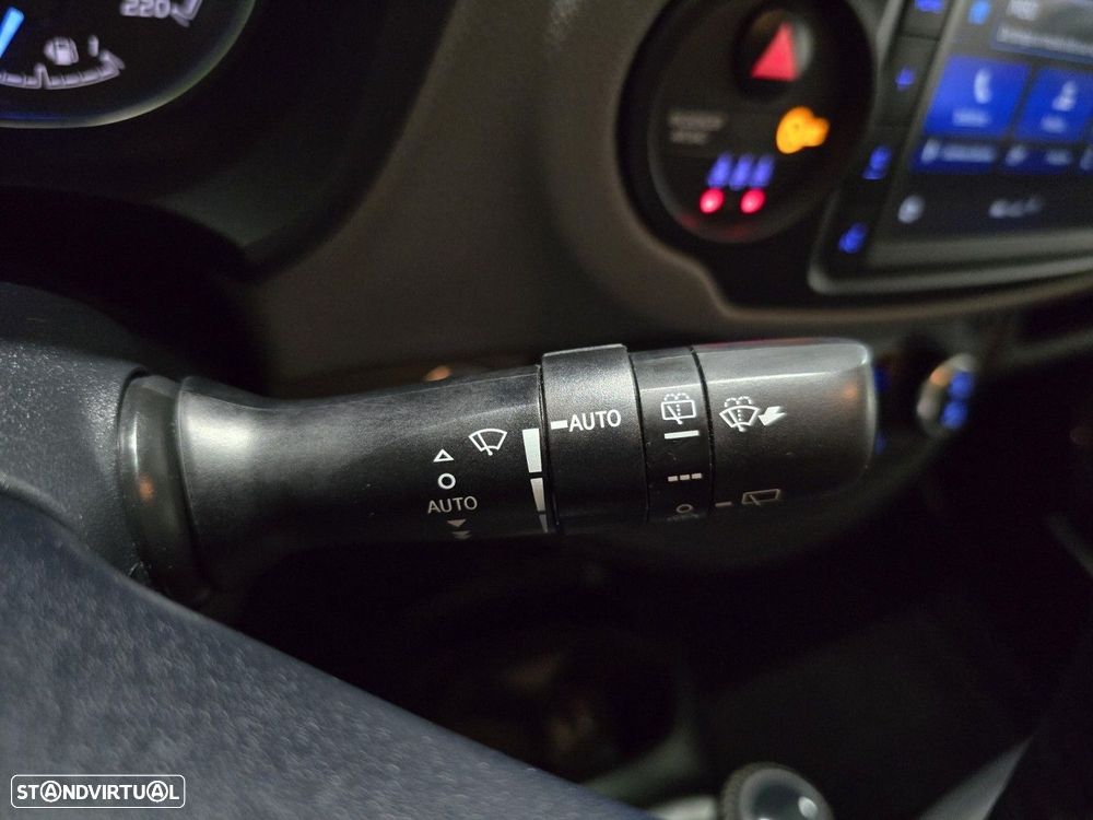 Toyota Yaris 1.5 HSD Comfort - 28