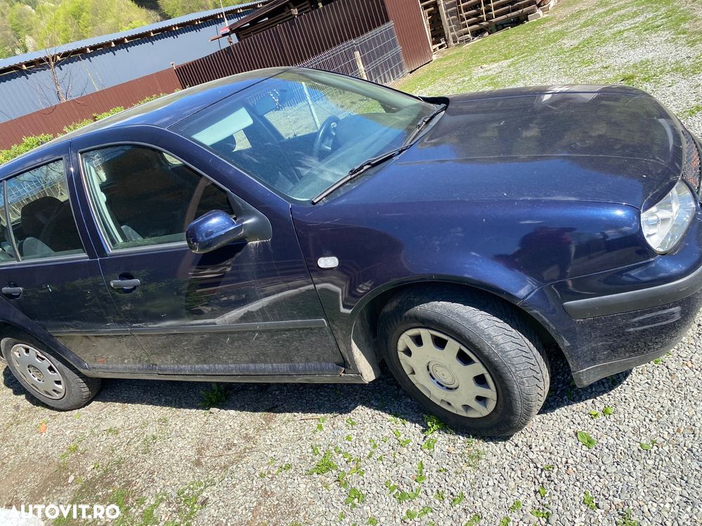 Volkswagen Golf 1.4 - 2