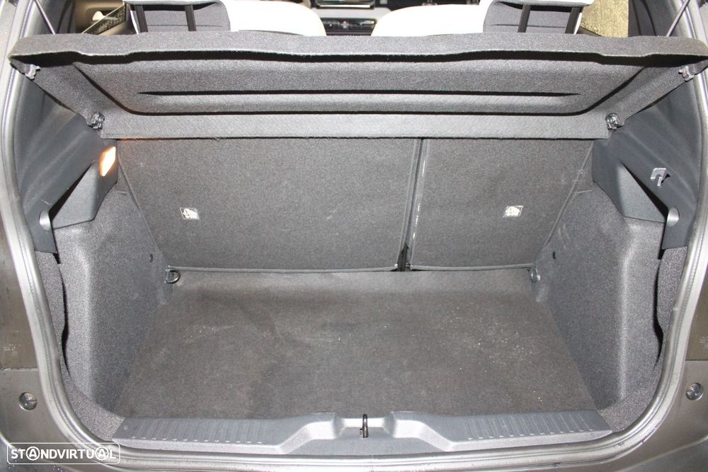 Citroën e-C3 44 kWh Autonomia Conforto Max - 25