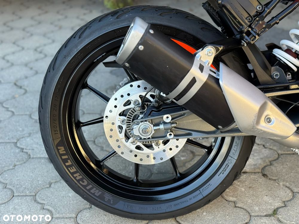 KTM Duke - 16