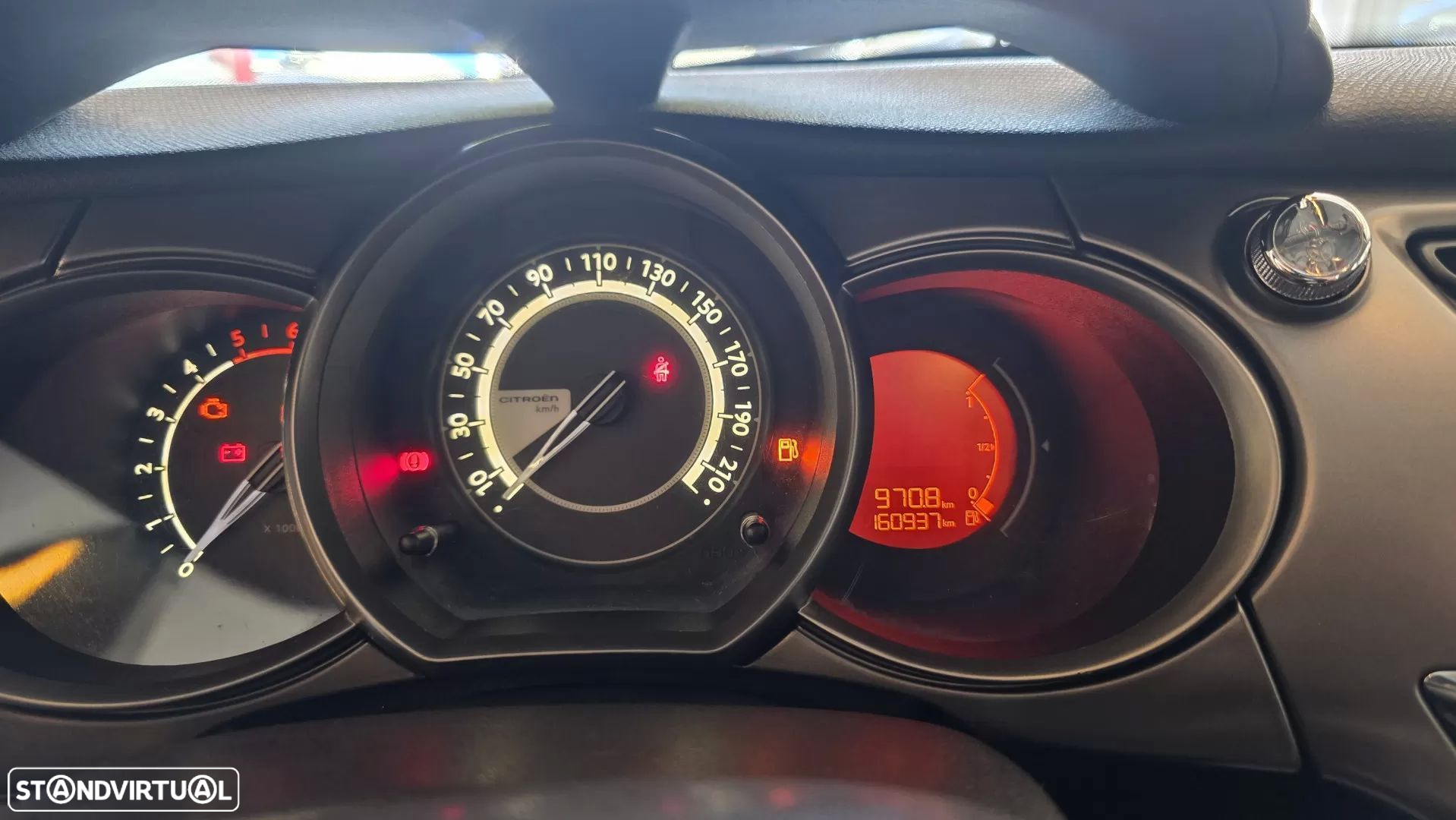 Citroën C3 1.6 BlueHDi Exclusive - 33