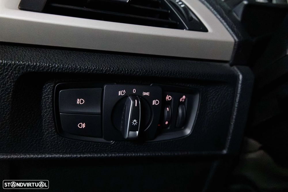 BMW 116 d EfficientDynamics Edition Urban Line - 27