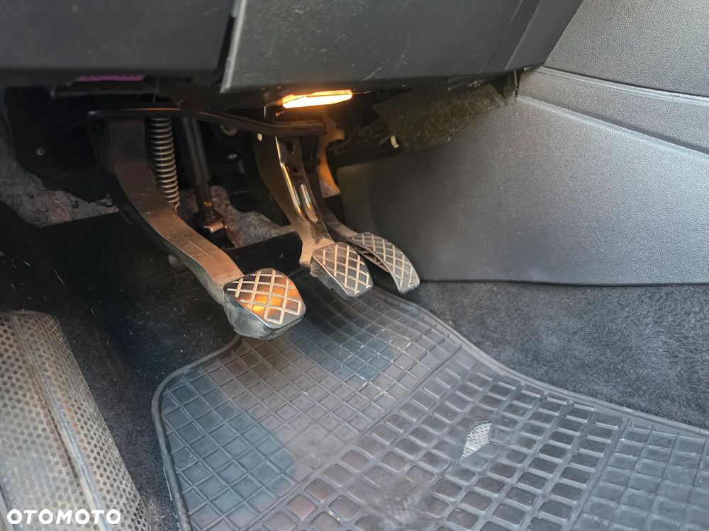 Volkswagen Polo - 18