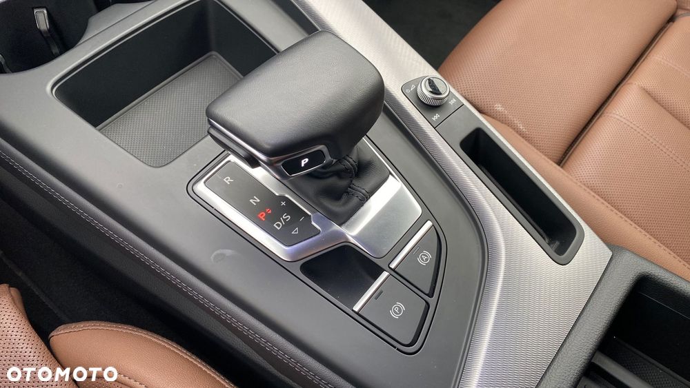 Audi A4 Limousine 35 TDI mHEV S tronic - 19