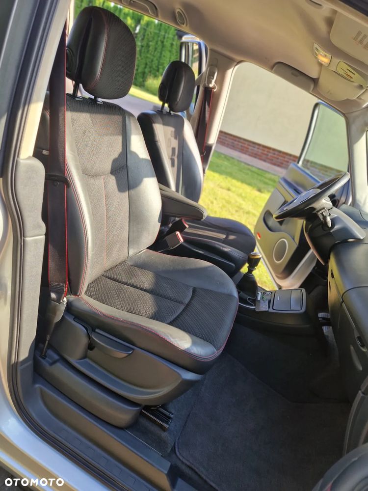 Renault Espace 2.0 Authentique - 21