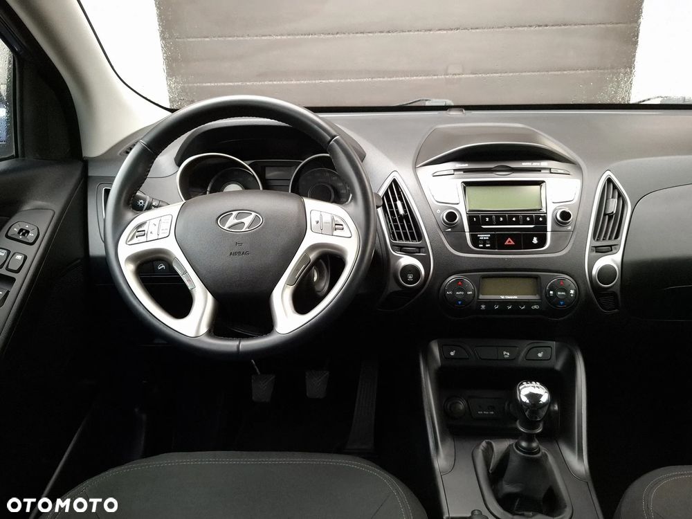 Hyundai ix35 1.7 CRDi 2WD blue Finale Gold - 7