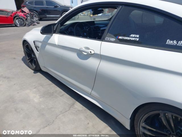 BMW M4 DKG - 9