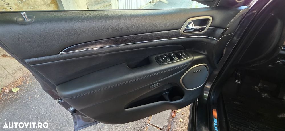 Jeep Grand Cherokee 3.0 TD AT Summit - 23