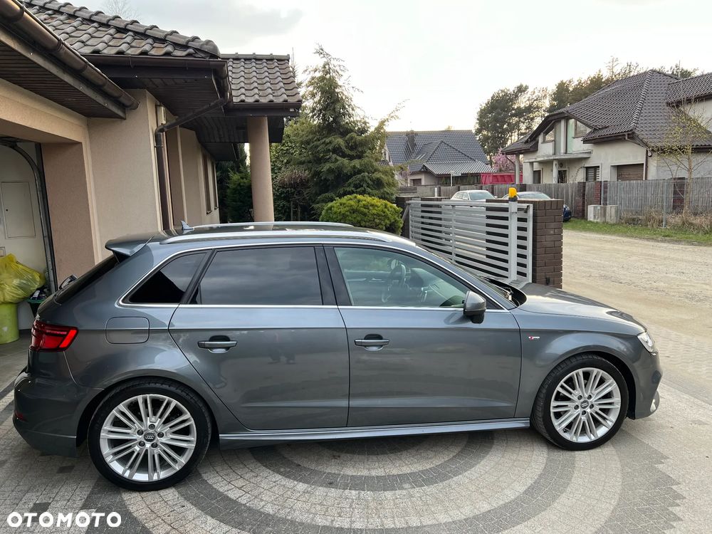 Audi A3 Sportback 2.0 TDI (clean diesel) S tronic S line Sportpaket - 3