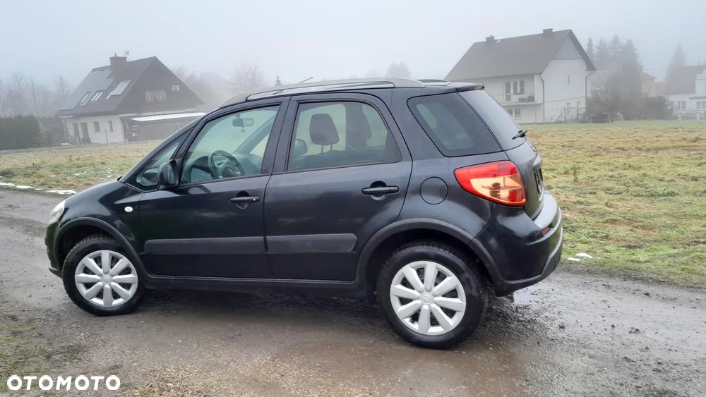 Suzuki SX4 - 3