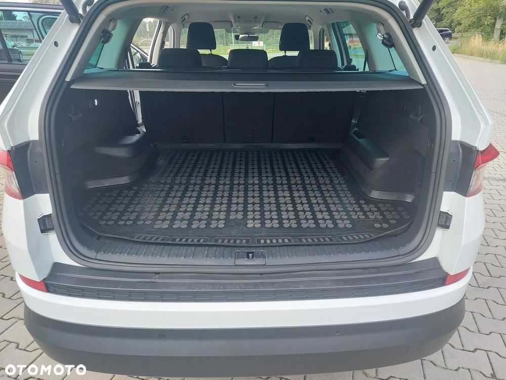 Skoda Kodiaq 2.0 TSI 4x4 Active DSG 7os - 4