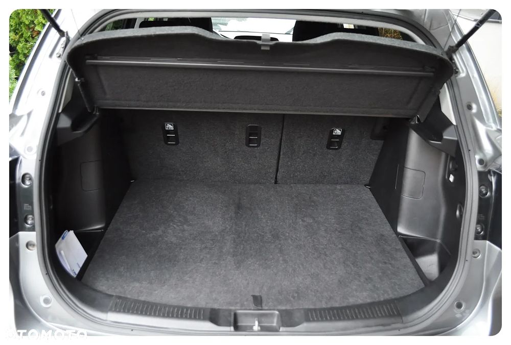 Suzuki SX4 S-Cross 1.4 T Premium - 36