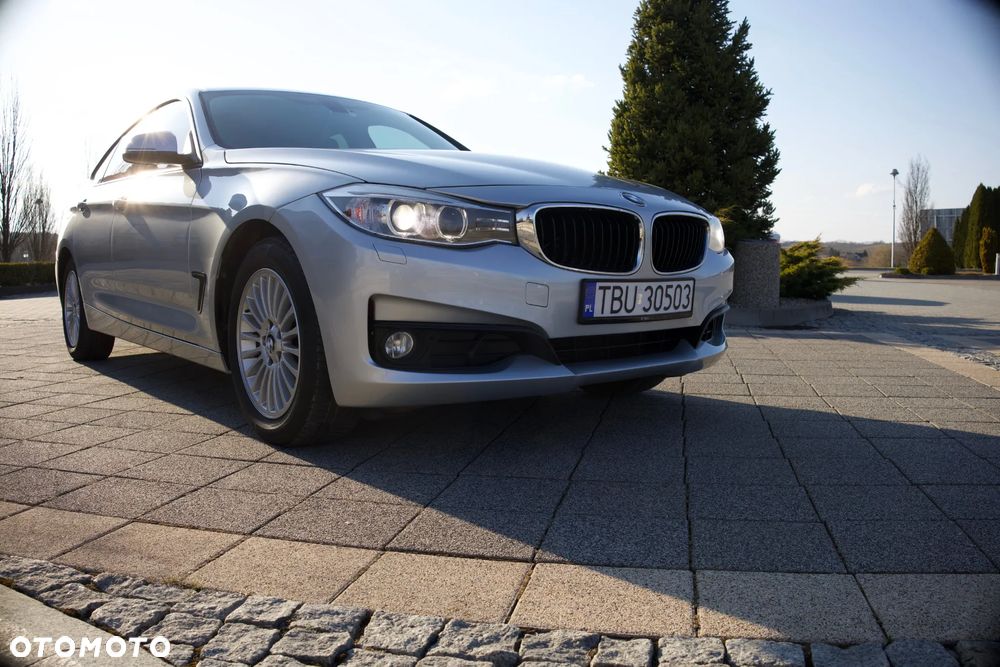 BMW 3GT 318d - 12