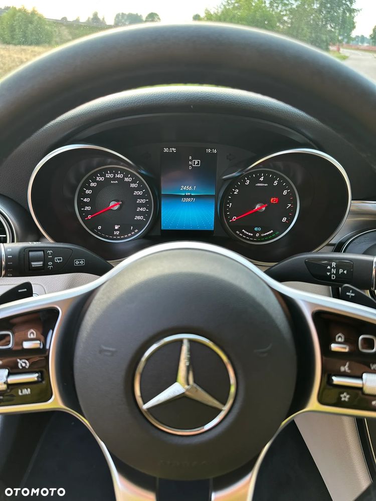Mercedes-Benz Klasa C 200 4MATIC 9G-TRONIC - 34