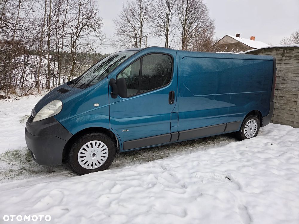 Opel Vivaro piękny nawigacja klima - 2