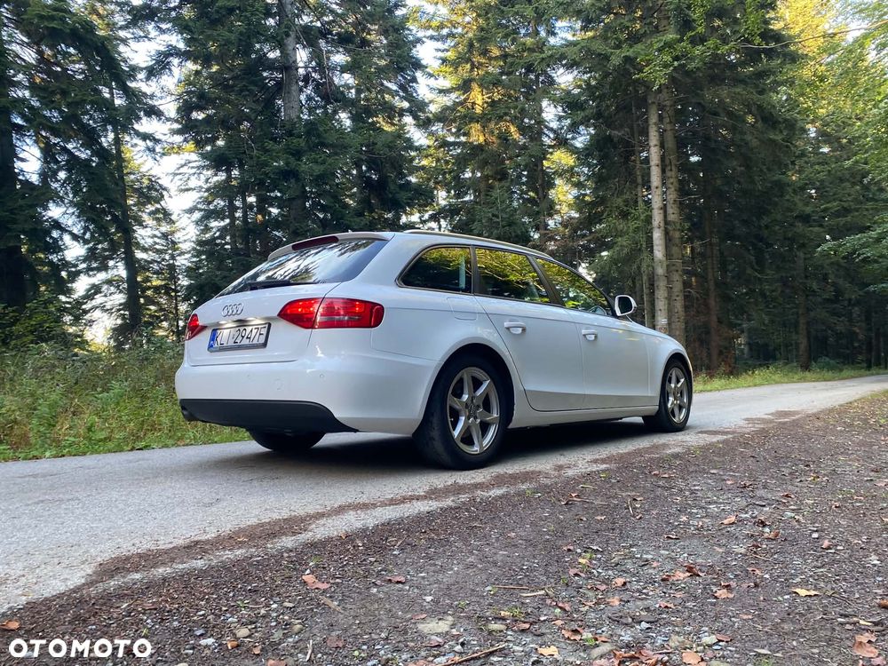 Audi A4 Avant - 2