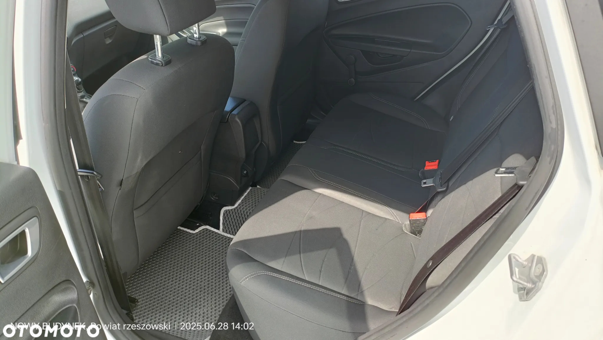 Ford Fiesta - 17