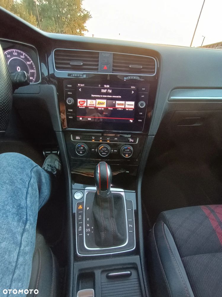 Volkswagen Golf 2.0 TSI GTI TCR DSG - 16