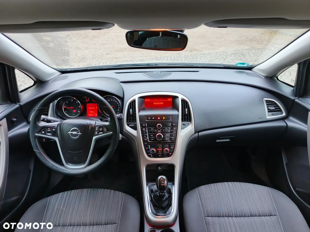 Opel Astra 1.7 CDTI DPF Edition - 8