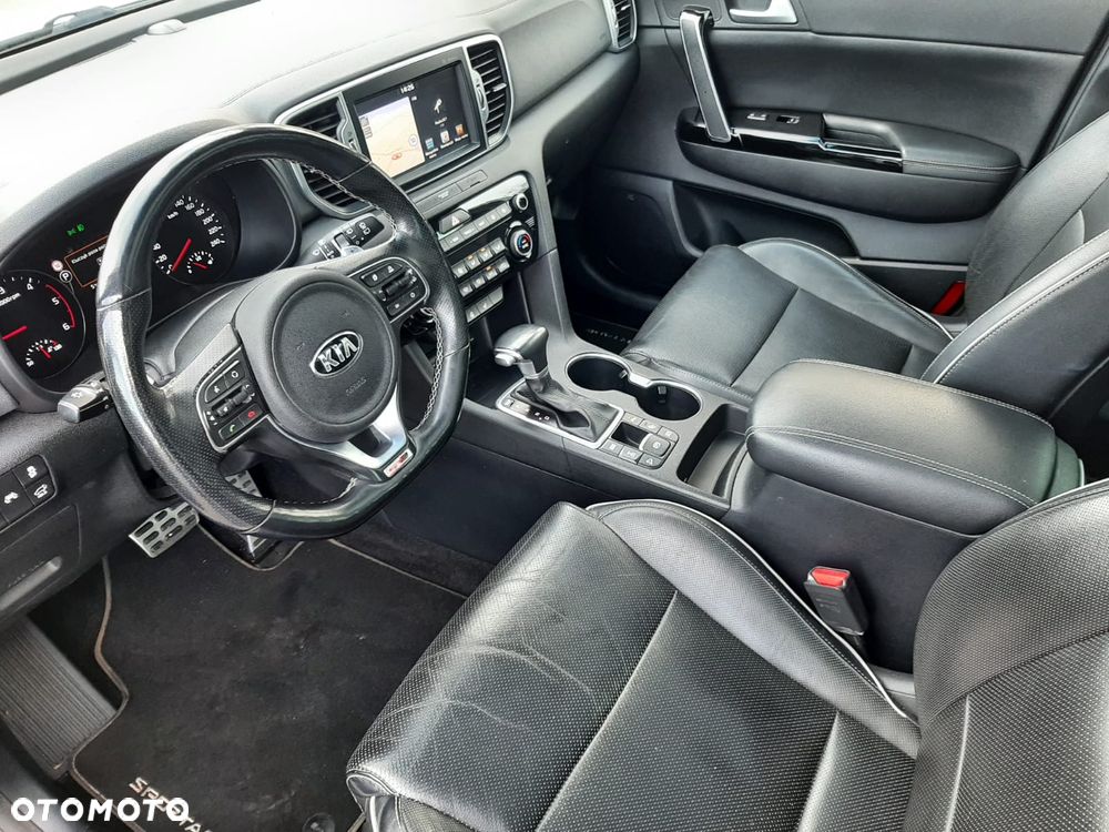 Kia Sportage 2,0 CRDI AWD GT Line - 25