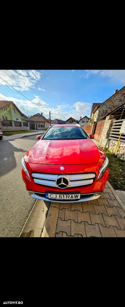 Mercedes-Benz GLA 200 d 4MATIC Aut. - 3