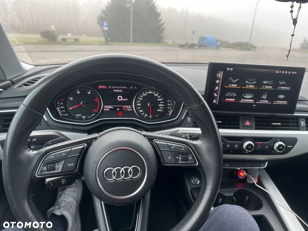 Audi A4 Avant 30 TDI S tronic - 16