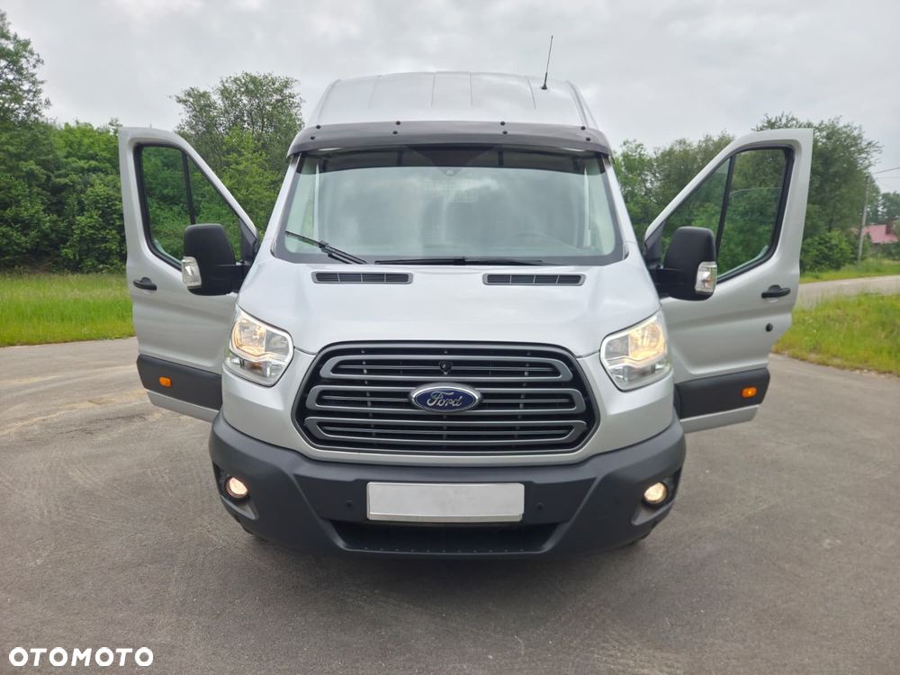 Ford Transit Maxi - 19