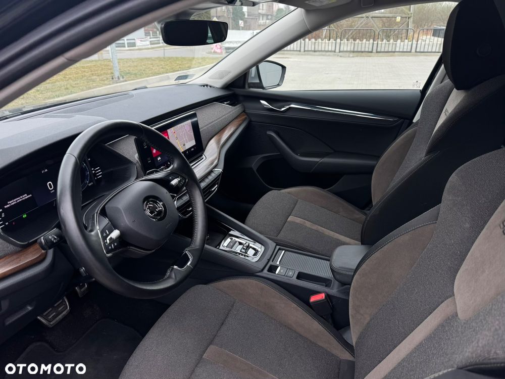 Skoda Octavia 2.0 TDI 4x4 Scout DSG - 17