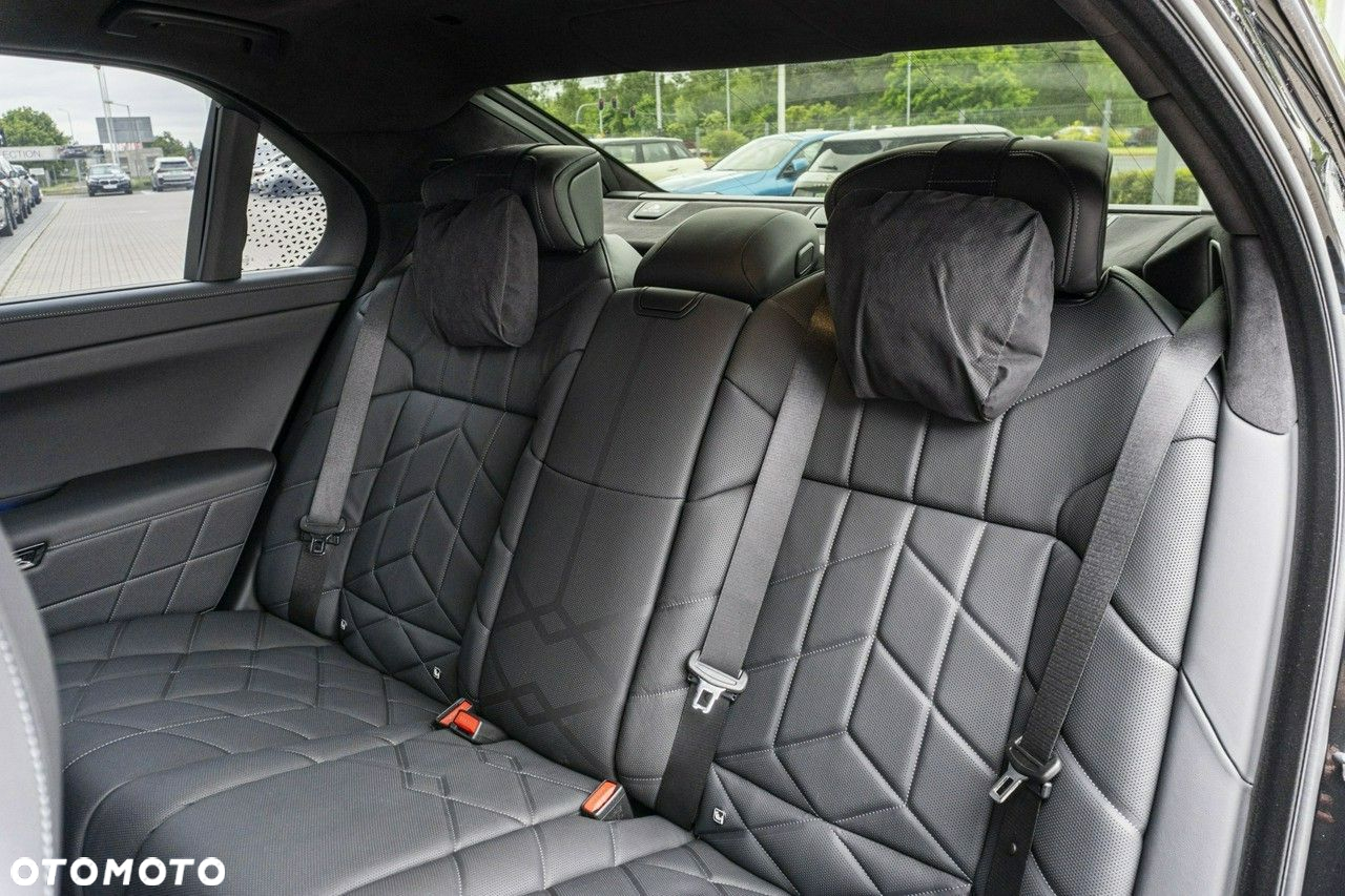 BMW Seria 7 - 23