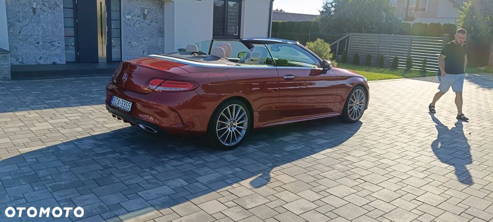 Mercedes-Benz Klasa C 300 9G-TRONIC AMG Line - 1