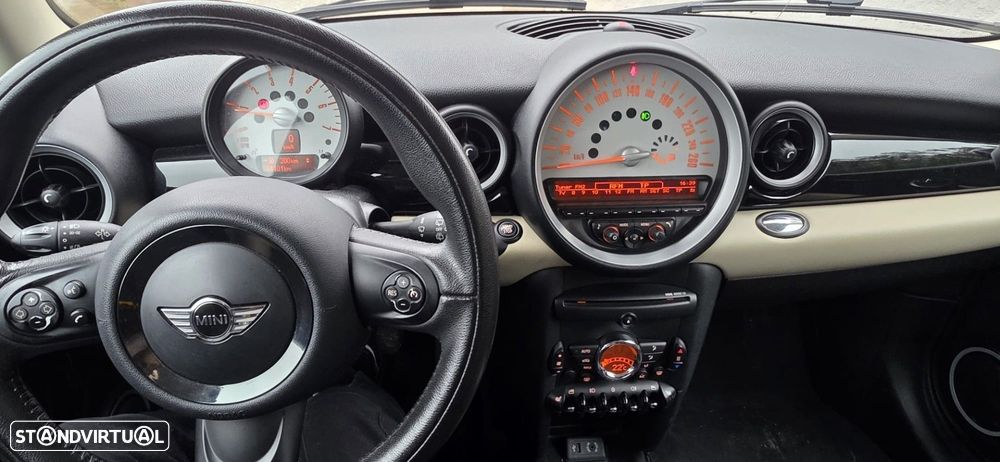 MINI 3 Portas Cooper D 50 Camden - 5