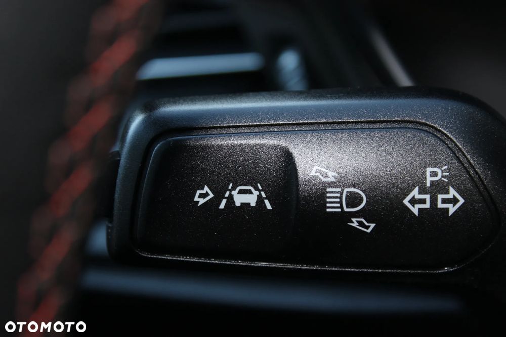 Ford Focus 1.5 EcoBlue Start-Stopp-System ST-LINE VIGNALE - 26