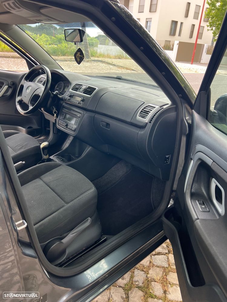 Skoda Fabia Break 1.4 Elegance - 8