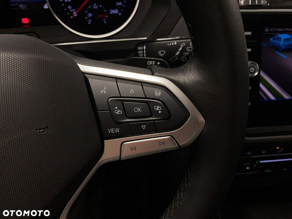 Volkswagen Tiguan - 24