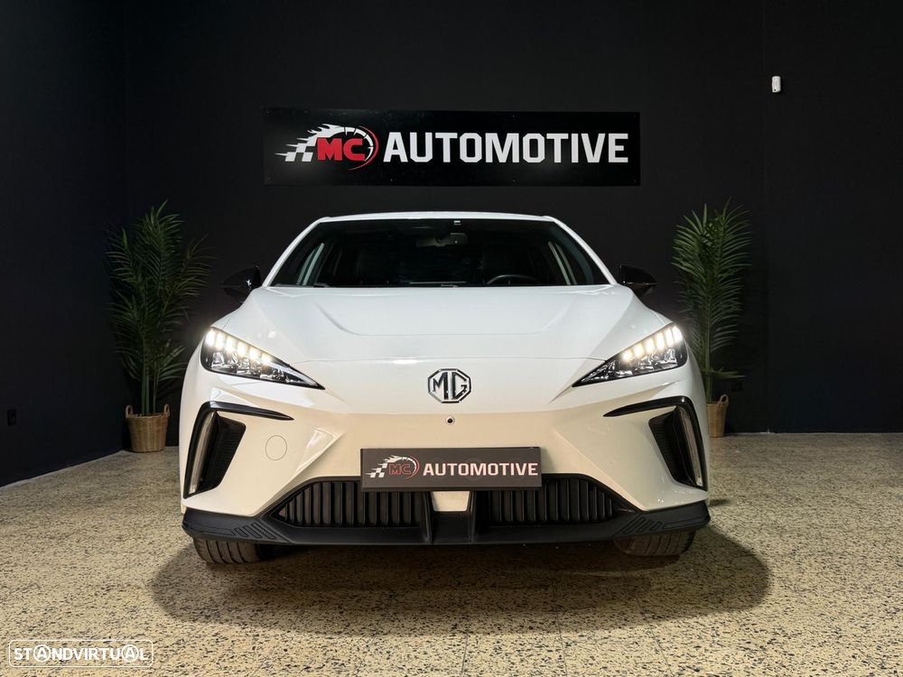 MG MG4 64 kWh Luxury - 3