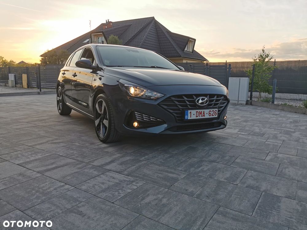 Hyundai i30 1.5 DPI Comfort - 12