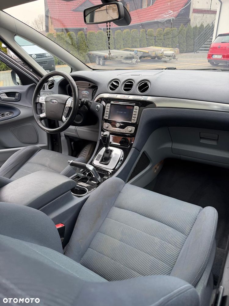 Ford S-Max 2.0 TDCi DPF Champions Edition - 15