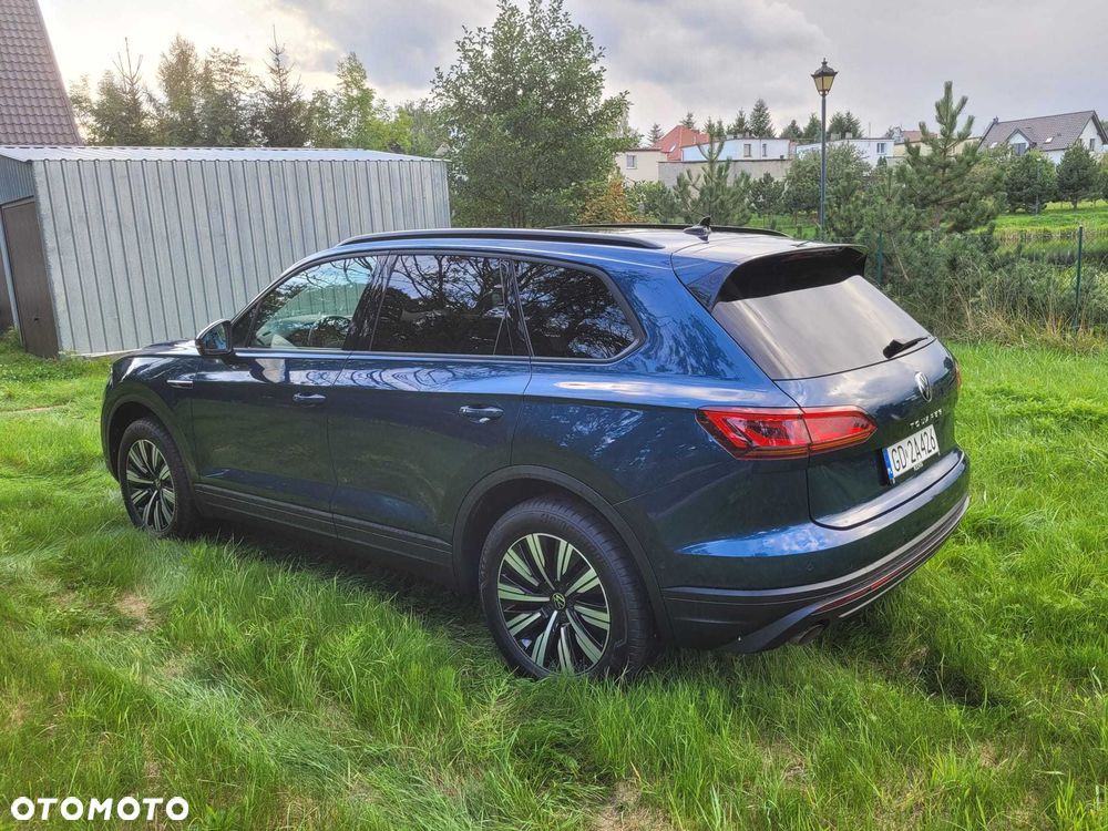 Volkswagen Touareg - 4