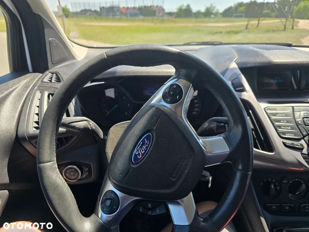 Ford Transit Connect - 15