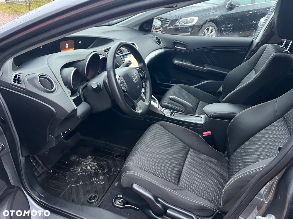 Honda Civic 1.8 i-VTEC Automatik Sport Black Edition - 5