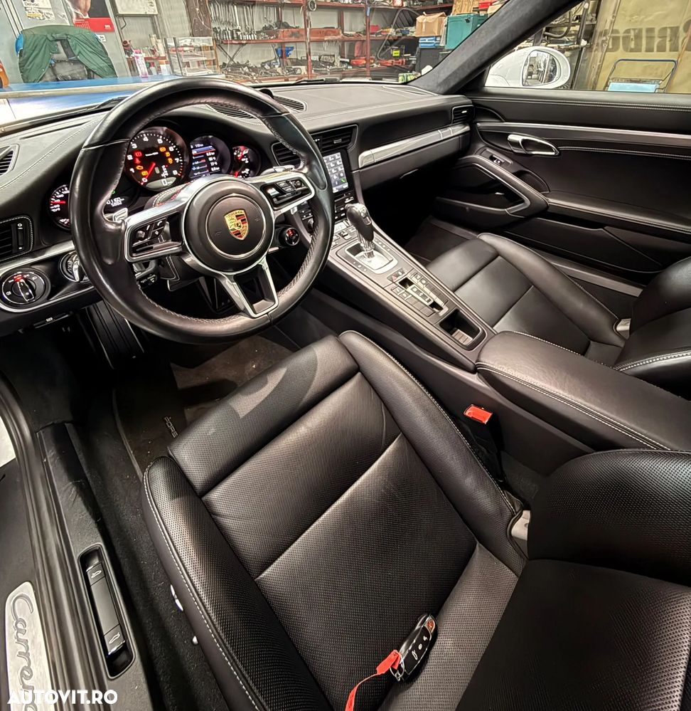 Porsche 911 - 10