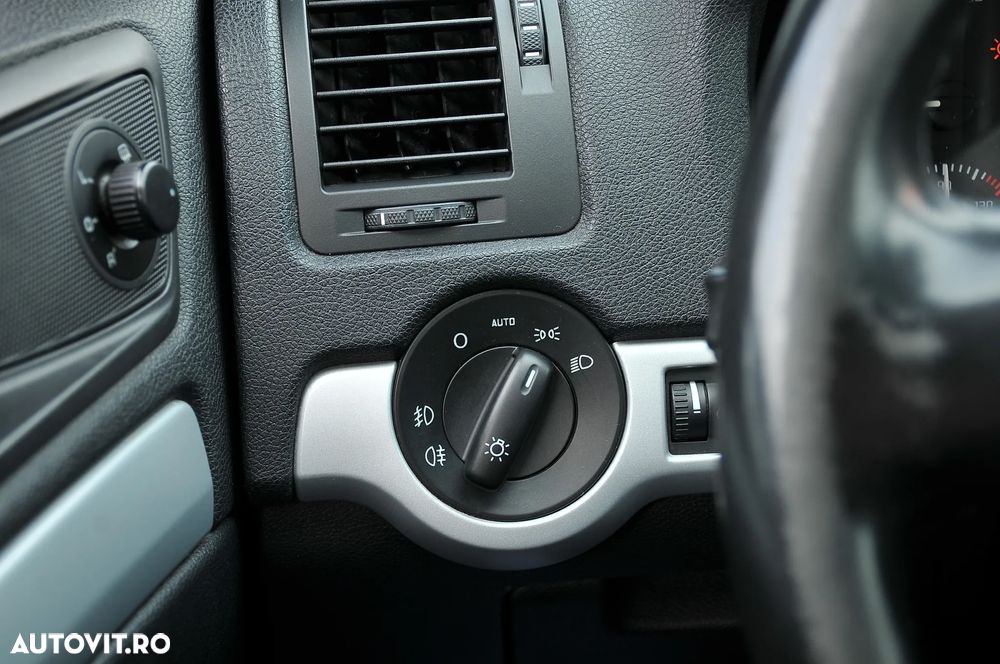 Skoda Octavia 1.6 TDI DPF Classic Green tec - 16