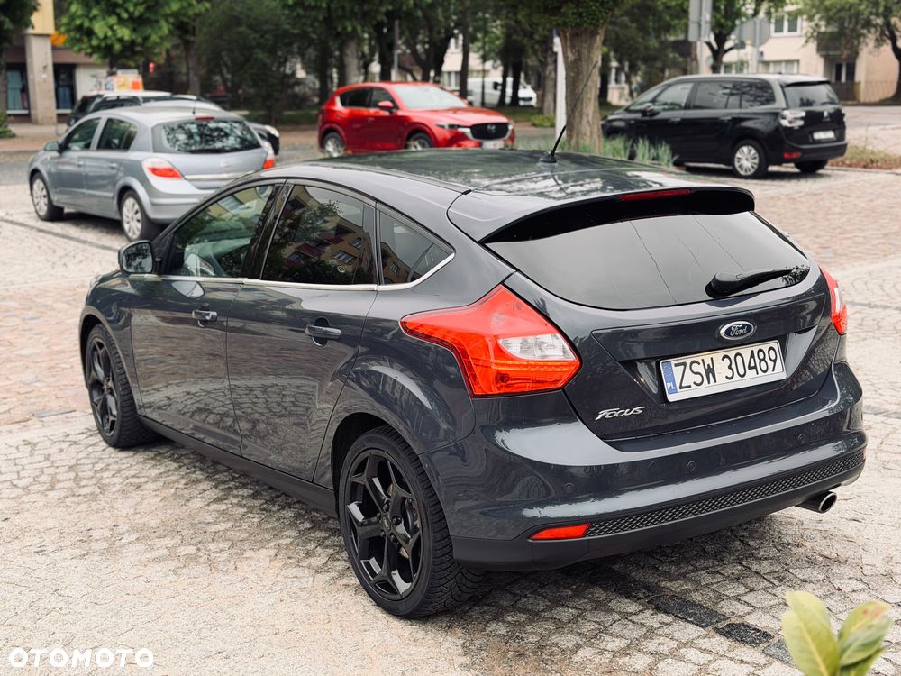 Ford Focus 1.6 EcoBoost Titanium - 4