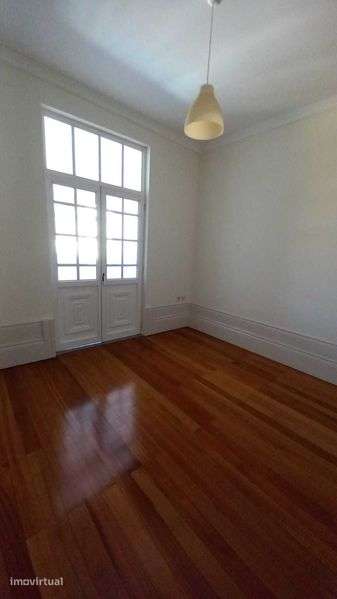 Apartamento T5 Duplex - Grande imagem: 4/12