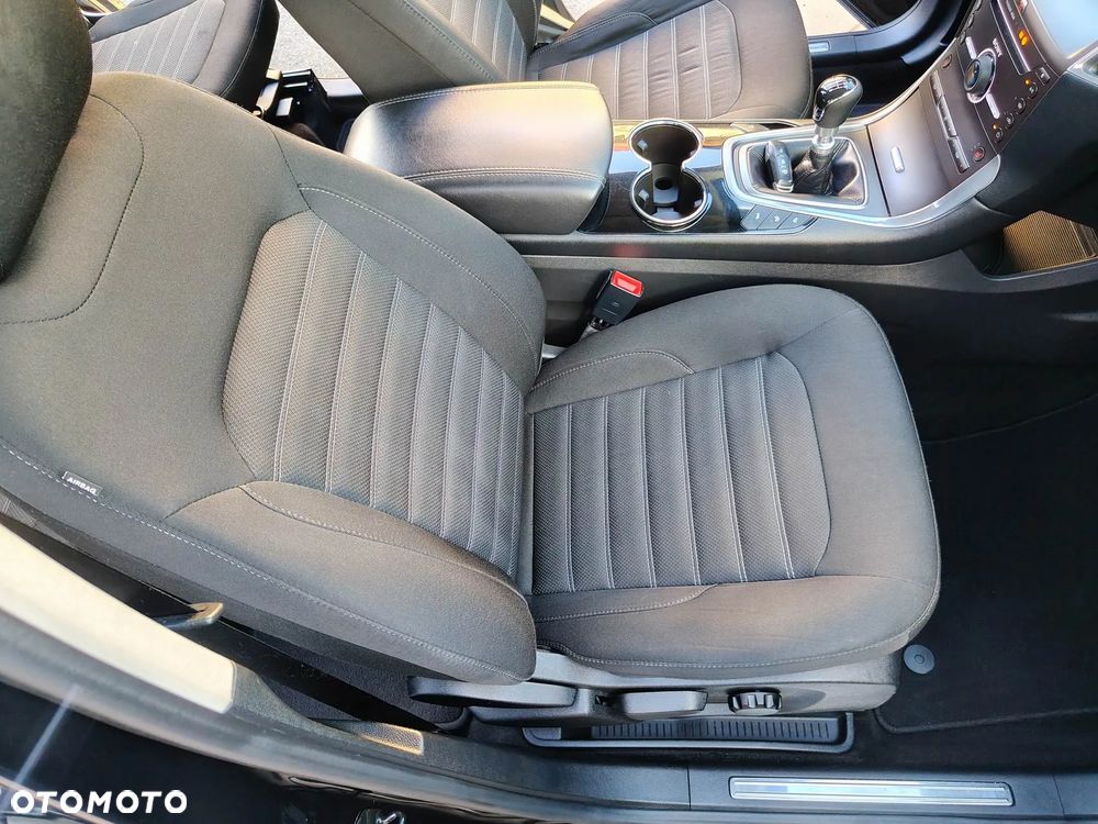 Ford Galaxy 2.0 TDCi Titanium - 19