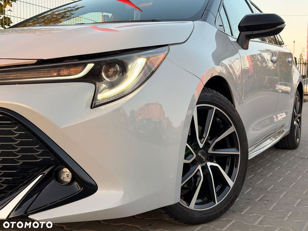 Toyota Corolla 2.0 Hybrid GR Sport - 6