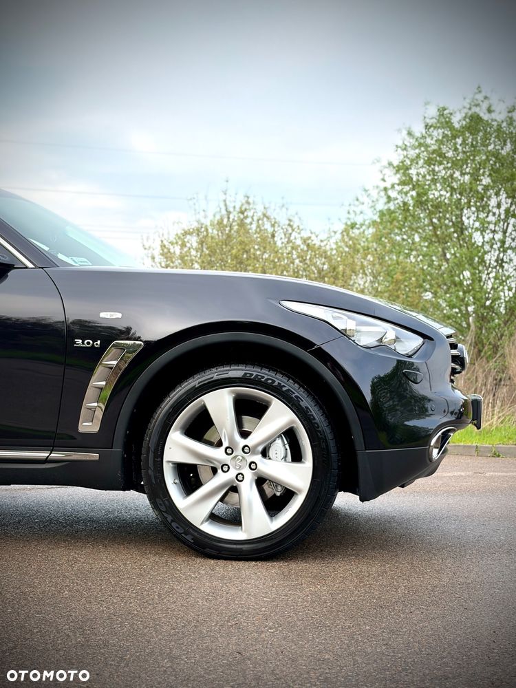 Infiniti QX70 3.0d S - 3