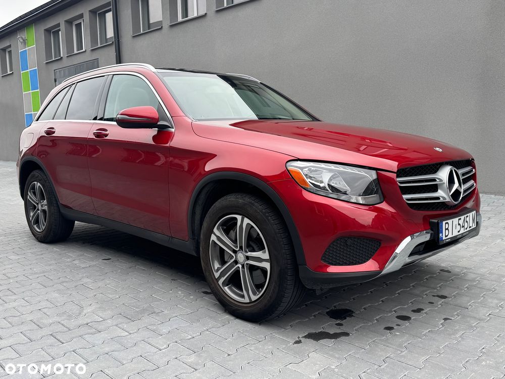 Mercedes-Benz Glc 2016 photo 2