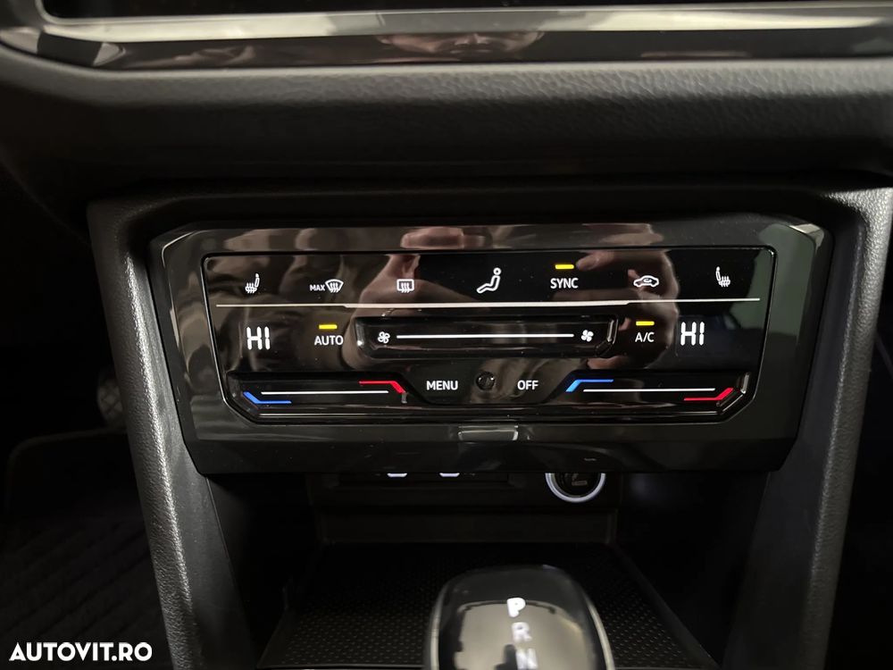 Volkswagen Tiguan - 19